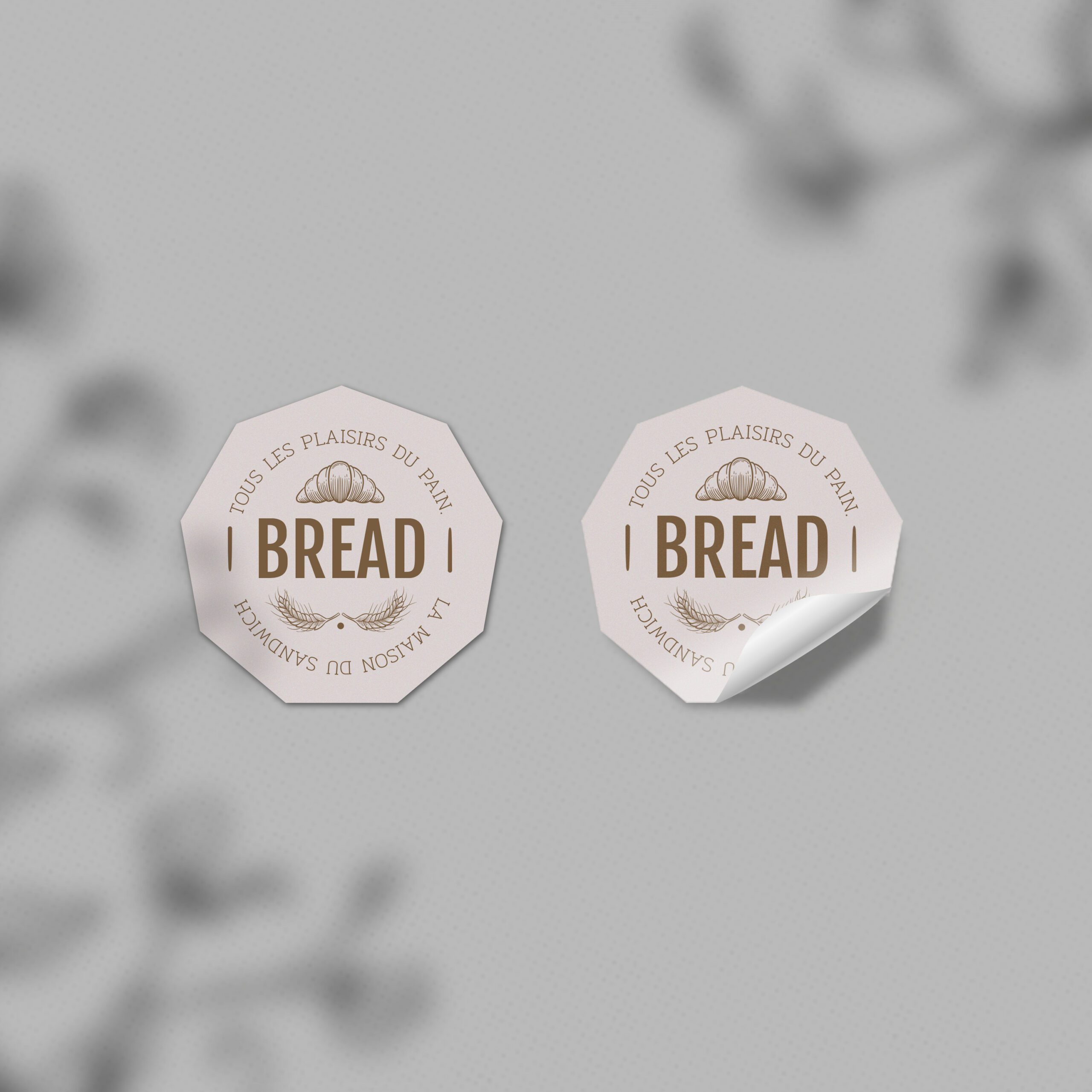 Autocollants-papier–Autocollants-découpe-nonagone-2 Une image de stickers muraux avec les inscriptions